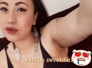 Alexia_sweetdark