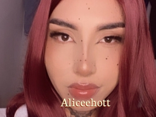 Aliceehott