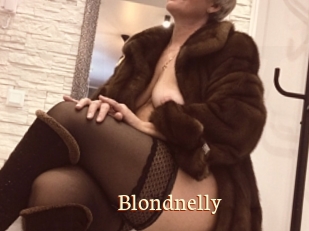 Blondnelly