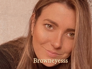 Browneyesss