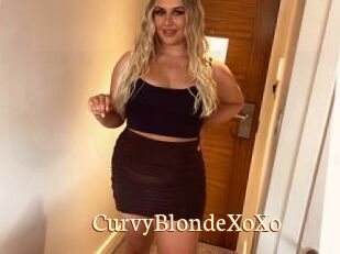 CurvyBlondeXoXo