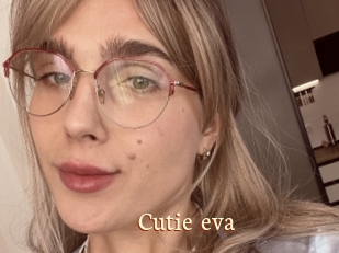 Cutie_eva