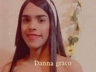 Danna_graco