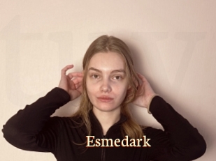 Esmedark