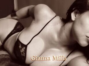 Gianna_Mills