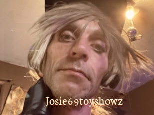 Josie69toyshowz