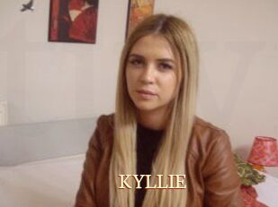 KYLLIE_