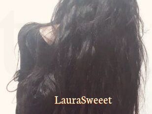 Laura_Sweeet