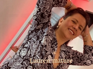 Lauren_mature