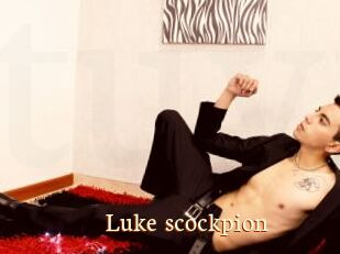 Luke_scockpion