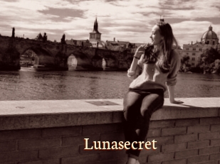 Lunasecret