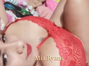 Mia_Ryans