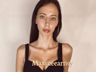 Maxineearney