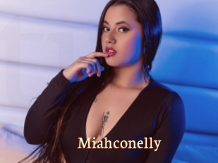 Miahconelly