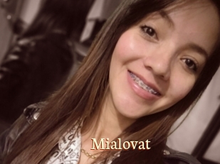 Mialovat