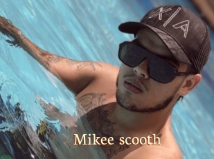 Mikee_scooth