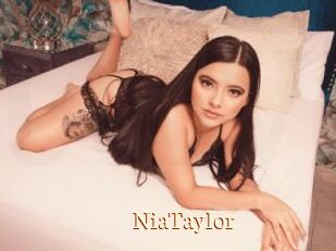 NiaTaylor