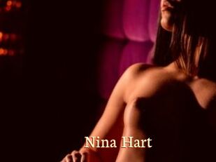 Nina_Hart