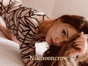 Niamooncrow