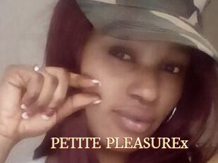 PETITE_PLEASUREx