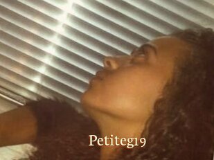 Petiteg19