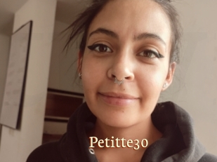 Petitte30