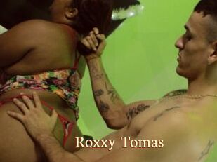 Roxxy_Tomas