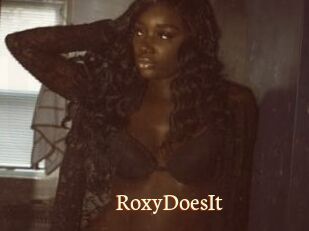 RoxyDoesIt