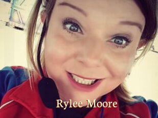 Rylee_Moore