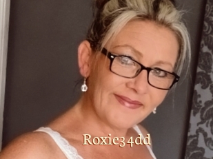 Roxie34dd