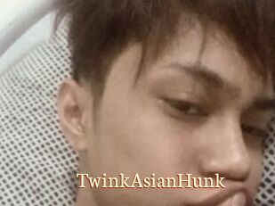 TwinkAsianHunk